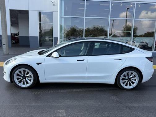 2023 Tesla Model 3 Standard Range