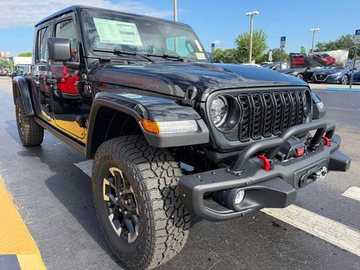 Black Clearcoat 2026 Jeep Gladiator Shadow Ops