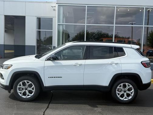 2025 Jeep Compass Latitude