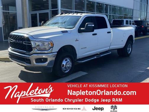 2024 RAM 3500 Big Horn Crew Cab 4x4 8' Box