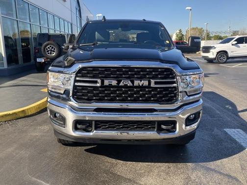 2024 RAM 2500 Big Horn Crew Cab 4x4 6'4' Box