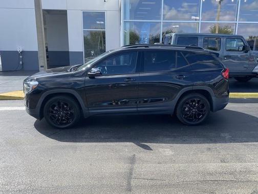 2020 GMC Terrain SLE