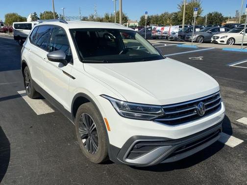 2024 Volkswagen Tiguan 2.0T SE