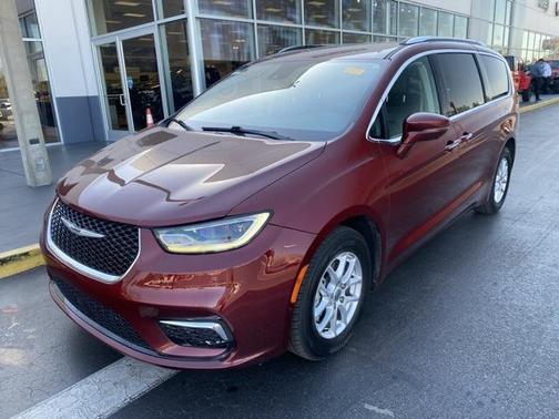 2021 Chrysler Pacifica Touring L