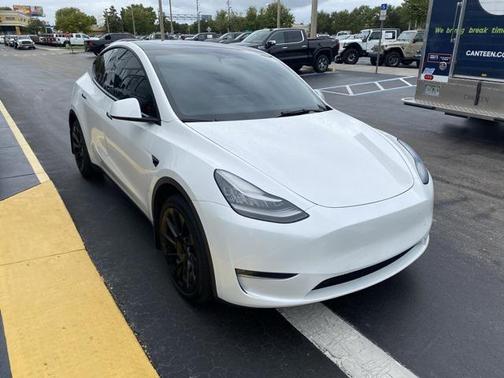 2021 Tesla Model Y Long Range Dual Motor All-Wheel Drive