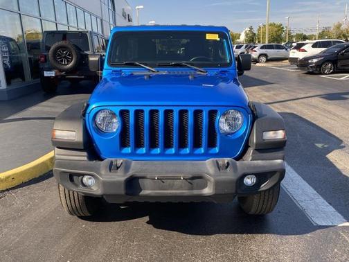 2022 Jeep Wrangler Unlimited Sport