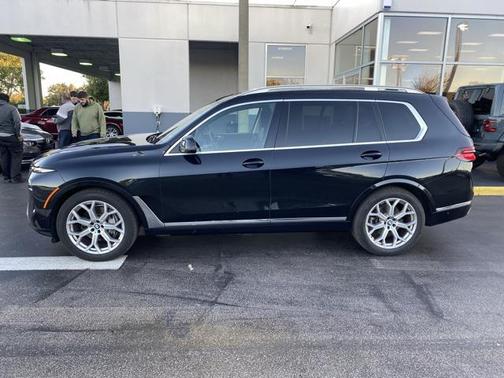 2023 BMW X7 xDrive40i