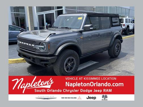 Carbonized Gray Metallic 2021 Ford Bronco Badlands