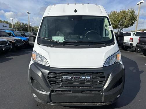 2025 RAM ProMaster 2500 Tradesman