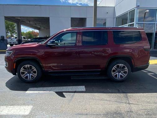 Velvet Red Pearlcoat 2024 Jeep Wagoneer Series II 4x2