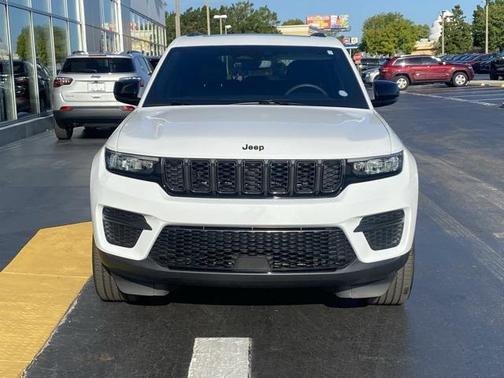 2023 Jeep Grand Cherokee Altitude