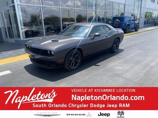 2021 Dodge Challenger SXT