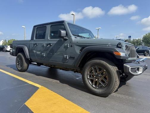 2025 Jeep Gladiator Sport S