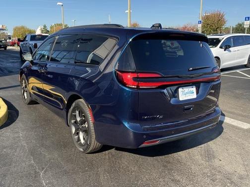 2024 Chrysler Pacifica Limited