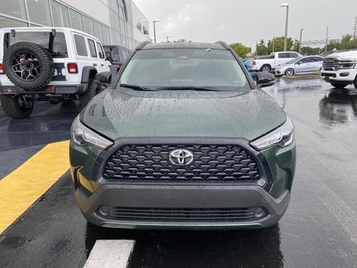 2025 Toyota Corolla Cross LE
