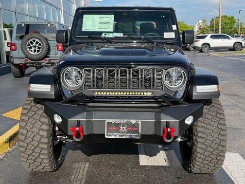Black Clearcoat 2026 Jeep Gladiator Sport S