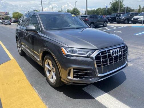 2021 Audi Q7 55 Premium