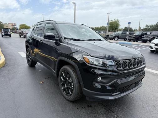 2026 Jeep Compass Latitude