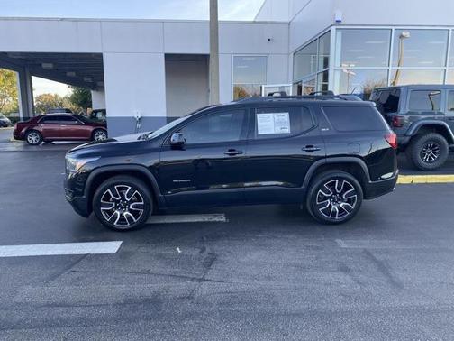 2019 GMC Acadia SLT-1