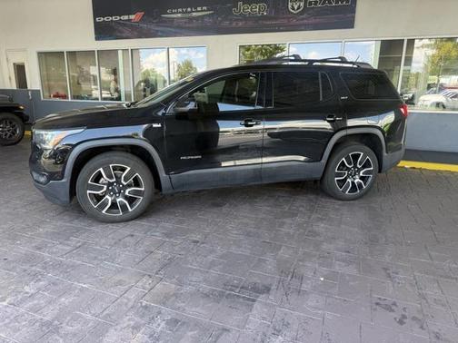 2019 GMC Acadia SLT-1