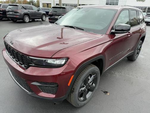 2025 Jeep Grand Cherokee Altitude