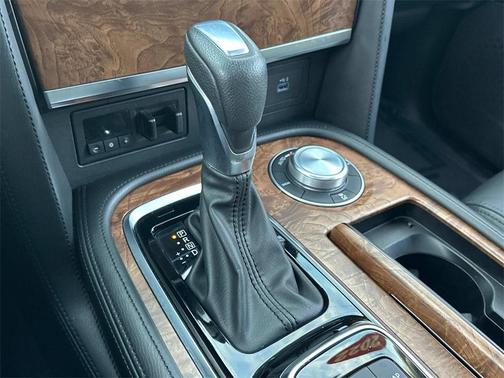 2022 Nissan Armada SL 4WD
