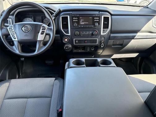 2017 Nissan Titan S