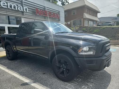 2024 RAM 1500 Classic Warlock Crew Cab 4x4 5'7' Box