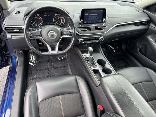 Deep Blue Pearl 2021 Nissan Altima SR FWD