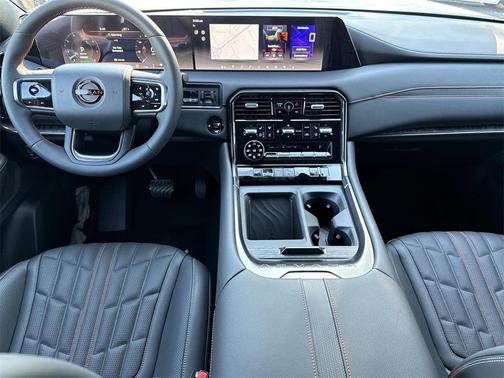2025 Nissan Armada PRO-4X 4WD