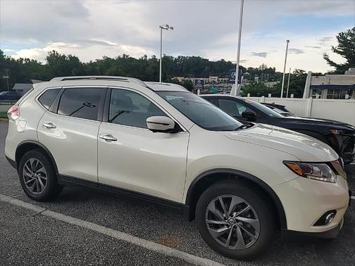 2016 Nissan Rogue SL