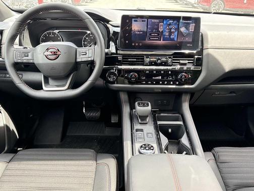 Super Black 2026 Nissan Pathfinder Rock Creek