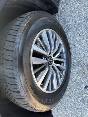 2022 Nissan Armada SL