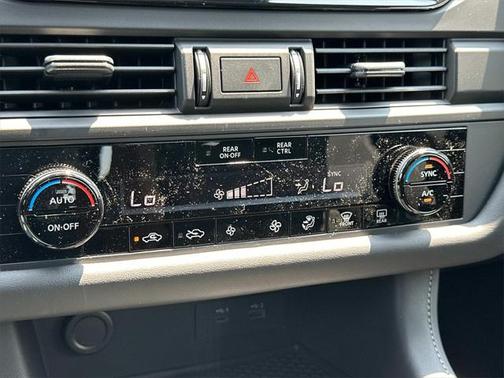 2025 Nissan Pathfinder S 4WD