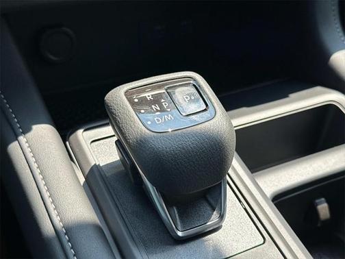 2025 Nissan Pathfinder S 4WD