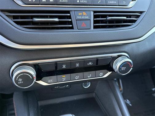 2021 Nissan Altima SR Intelligent AWD