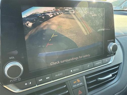 2021 Nissan Altima SR Intelligent AWD