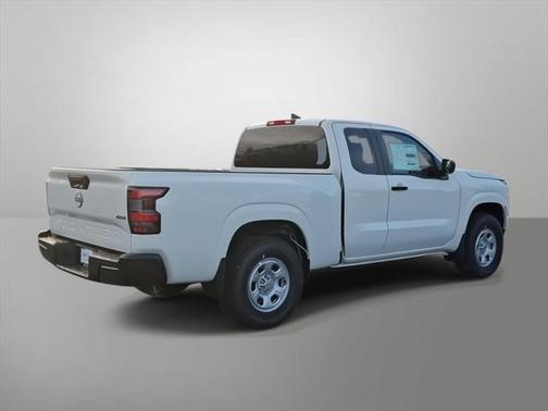 2025 Nissan Frontier S