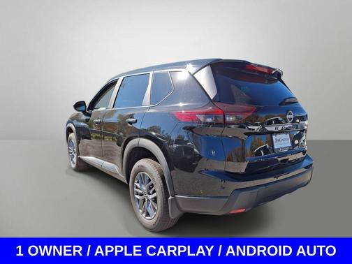 Super Black 2025 Nissan Rogue S