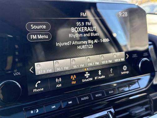 2025 Nissan Pathfinder Platinum 4WD