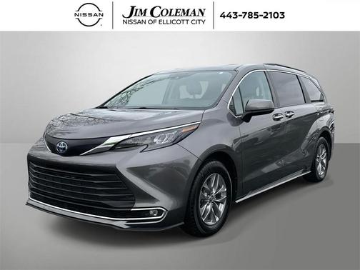 2024 Toyota Sienna XLE