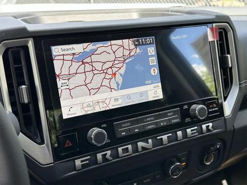 2025 Nissan Frontier SL