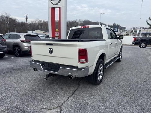 2016 RAM 1500 Laramie
