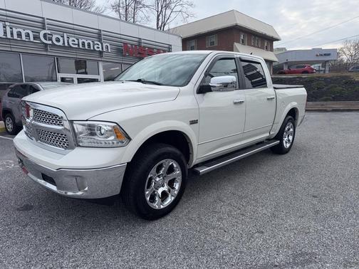 2016 RAM 1500 Laramie