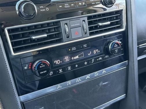 2022 Nissan Armada SV 4WD