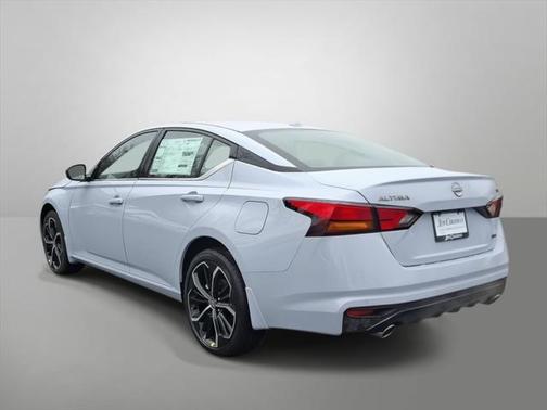 2025 Nissan Altima SR AWD
