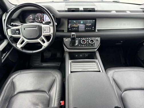 2023 Land Rover Defender 110 S