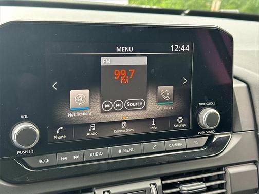 2025 Nissan Pathfinder S 4WD