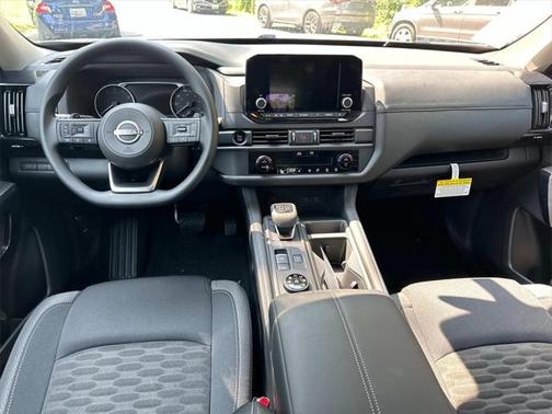 2025 Nissan Pathfinder S 4WD