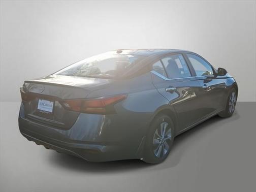 2025 Nissan Altima S FWD